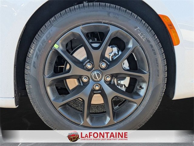 New 2026 Chrysler Pacifica Select w/ S Appearance Package image 30