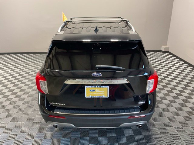 Used 2022 Ford Explorer Limited w/ Hybrid Equipment Group 310A AWD/4WD image 12