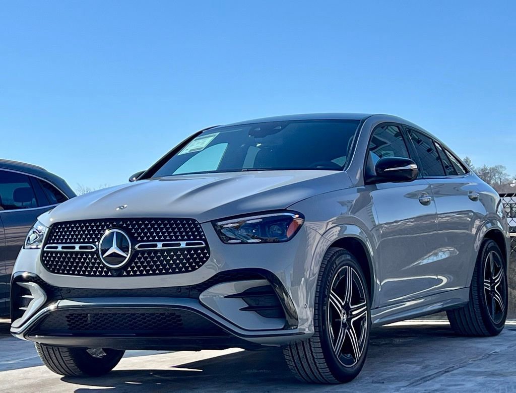 Certified 2025 Mercedes-Benz GLE 450 4MATIC Coupe image 4
