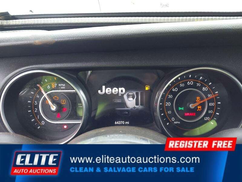 Used 2021 Jeep Gladiator Overland AWD/4WD image 14