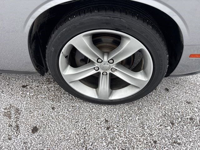 Used 2016 Dodge Challenger SXT w/ Super Sport Group (SS/T) image 36