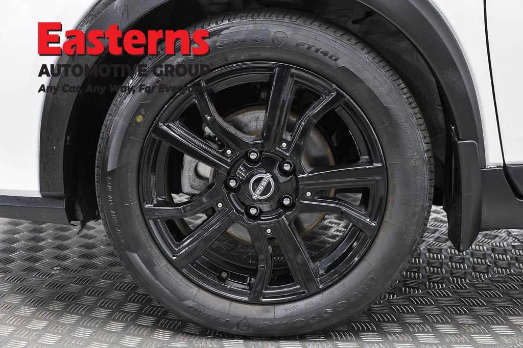 Used 2023 Nissan Kicks SR w/ SR Premium Package image 33