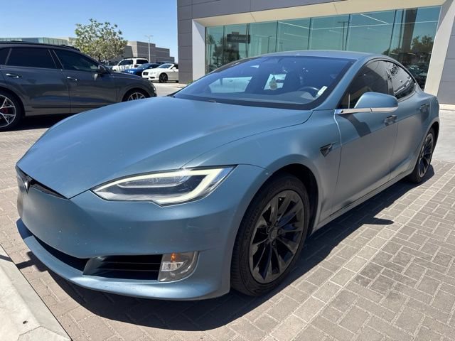 Used 2017 Tesla Model S 75 RWD image 1