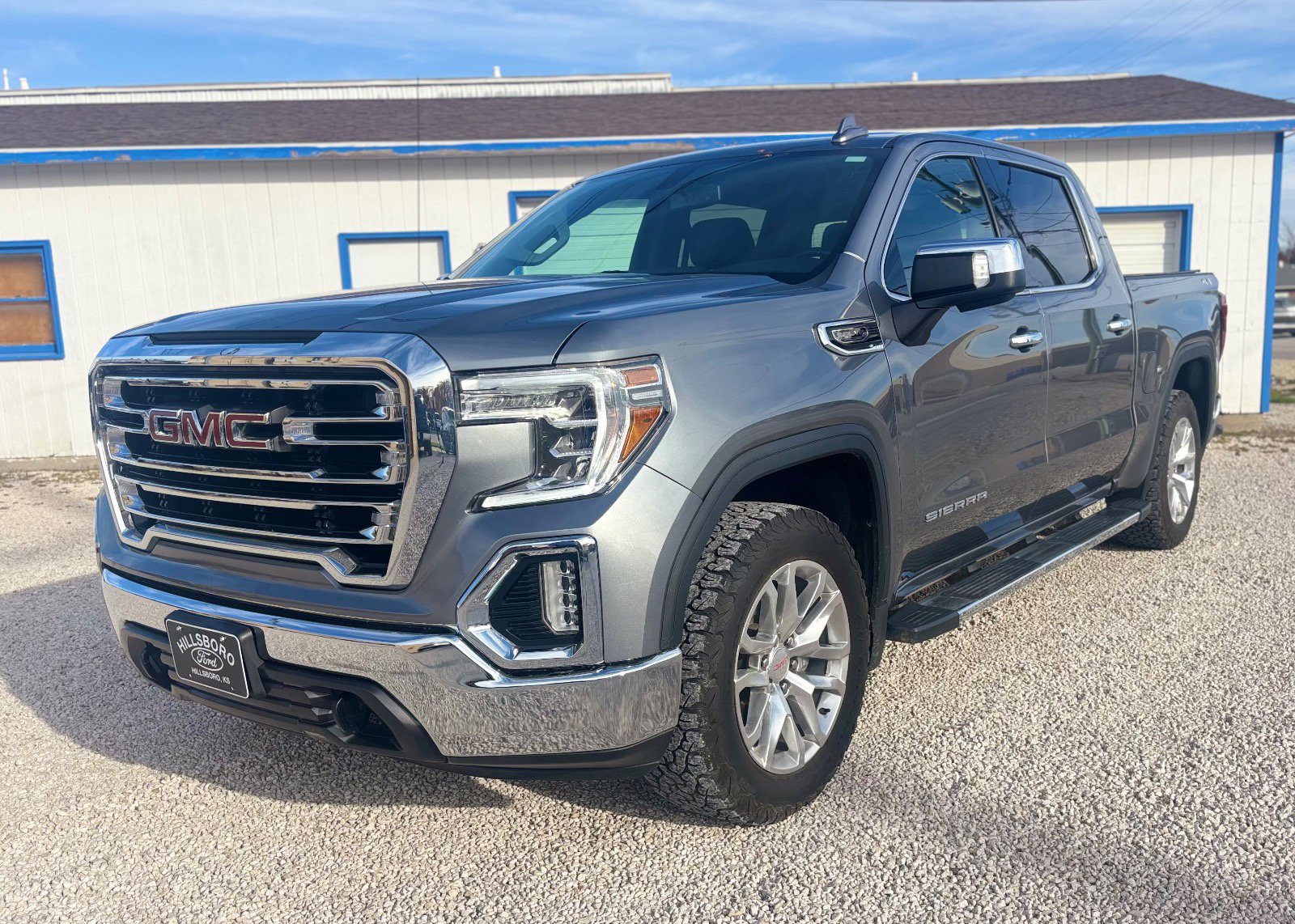 Used 2021 GMC Sierra 1500 SLT w/ SLT Premium Package image 19