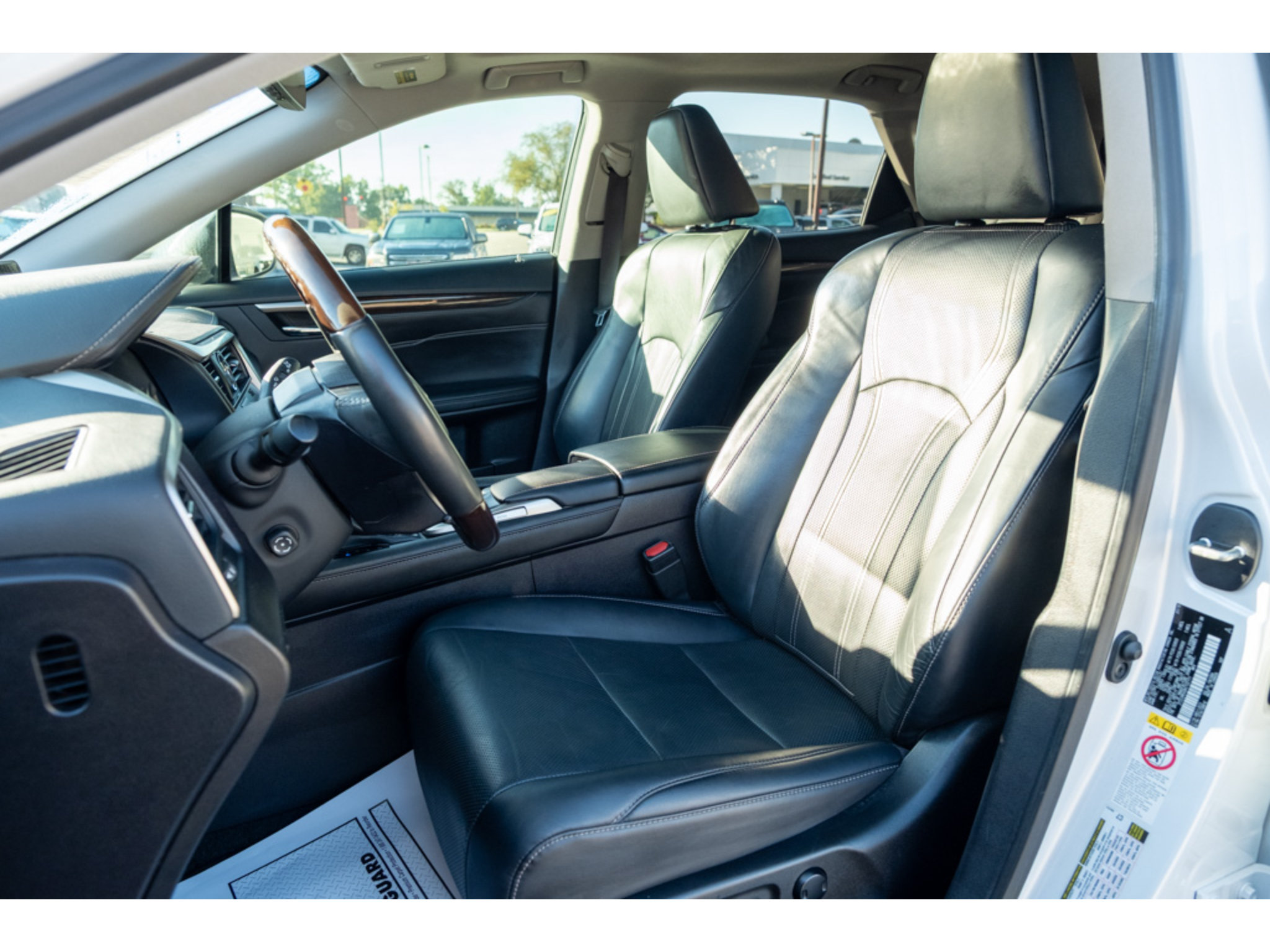 Used 2019 Lexus RX 350 FWD w/ Navigation Package image 12