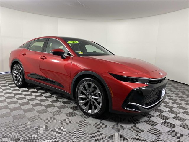 Used 2024 Toyota Crown Limited w/ Advanced Technology Package image 1