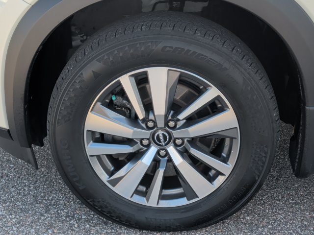 Certified 2024 Nissan Pathfinder SL AWD/4WD image 10
