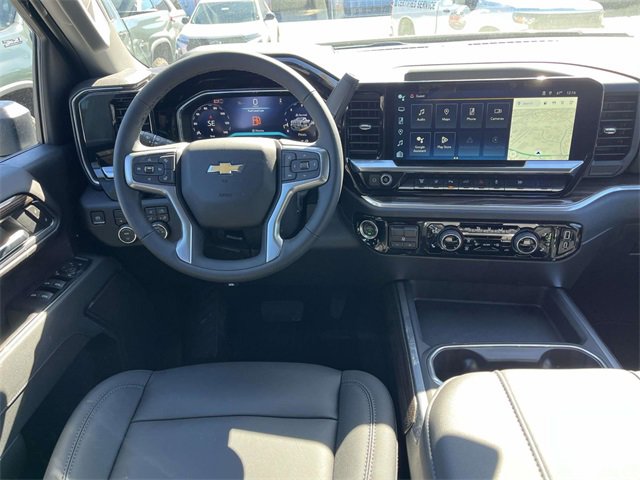 New 2026 Chevrolet Silverado 3500 LT w/ All Star Edition image 7