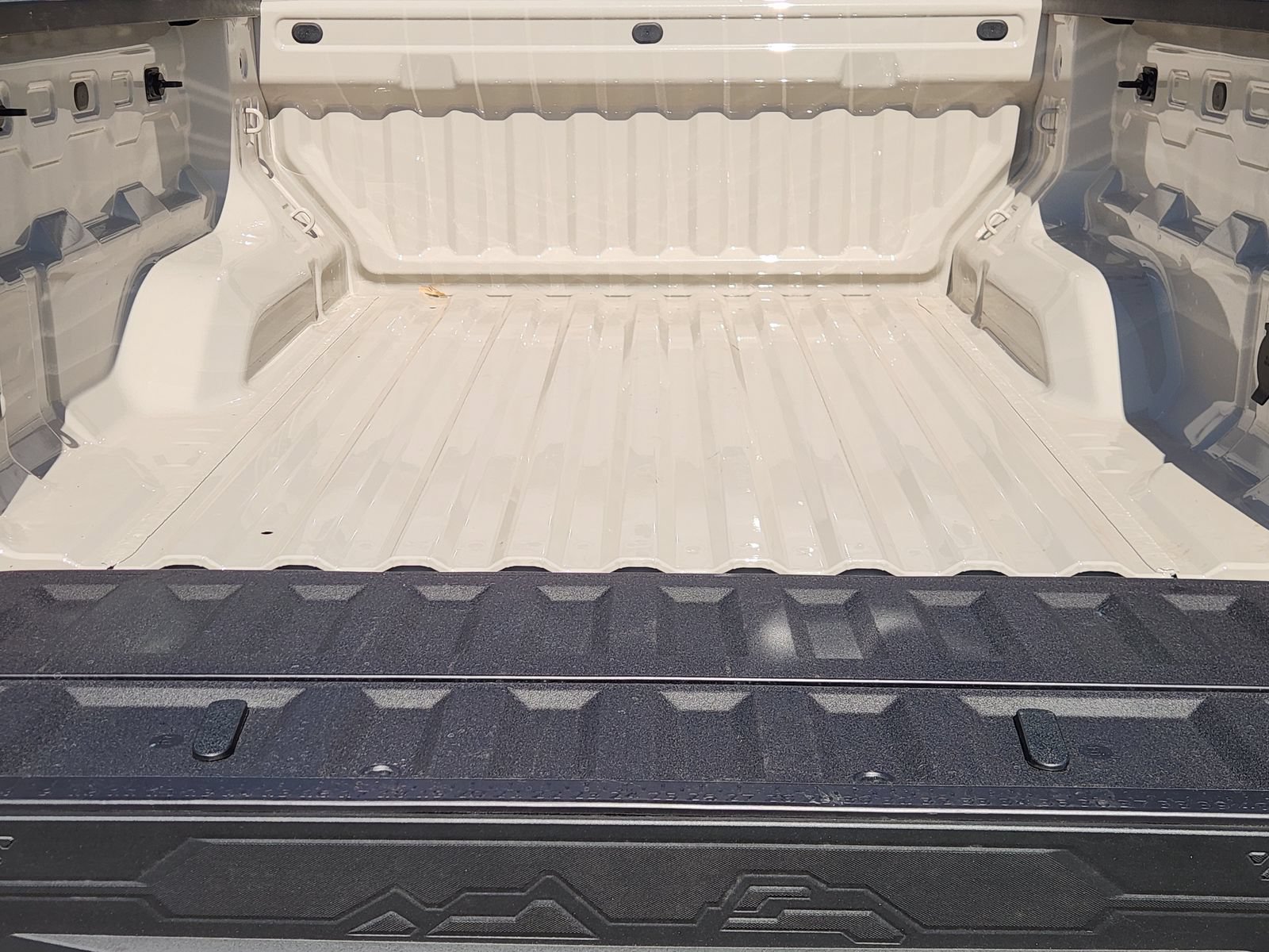 New 2026 GMC Canyon Elevation w/ Convenience Package RWD image 36