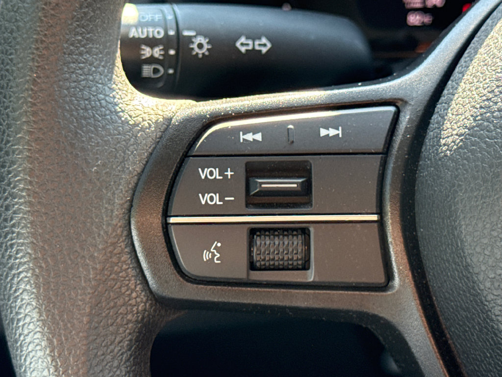 Certified 2024 Honda Accord EX image 30