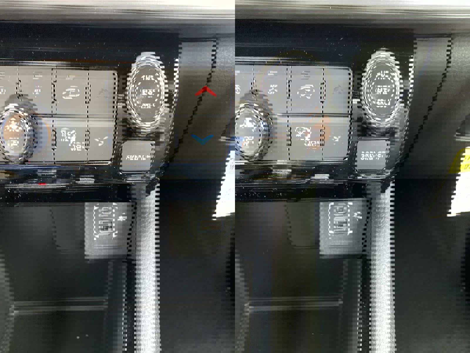 New 2026 Jeep Compass Limited image 12