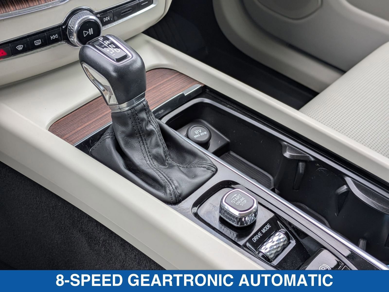 Used 2020 Volvo XC60 T6 Inscription image 26