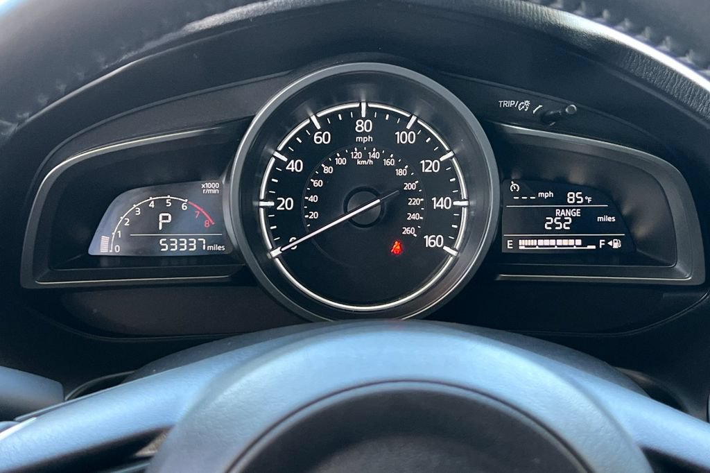 Used 2018 MAZDA MAZDA3 Touring FWD image 25