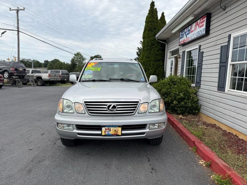 Used 2006 Lexus LX 470 4WD image 3