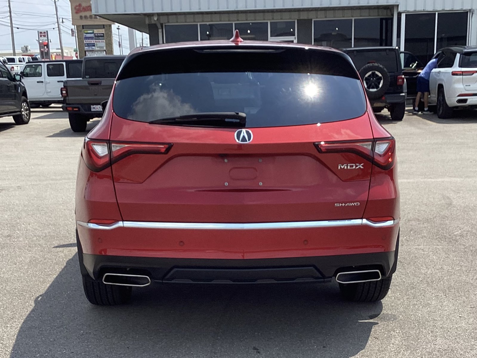 Used 2023 Acura MDX w/ Technology Package AWD/4WD image 23