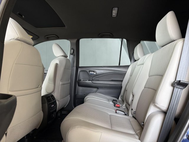 Used 2020 Honda Passport Touring image 11