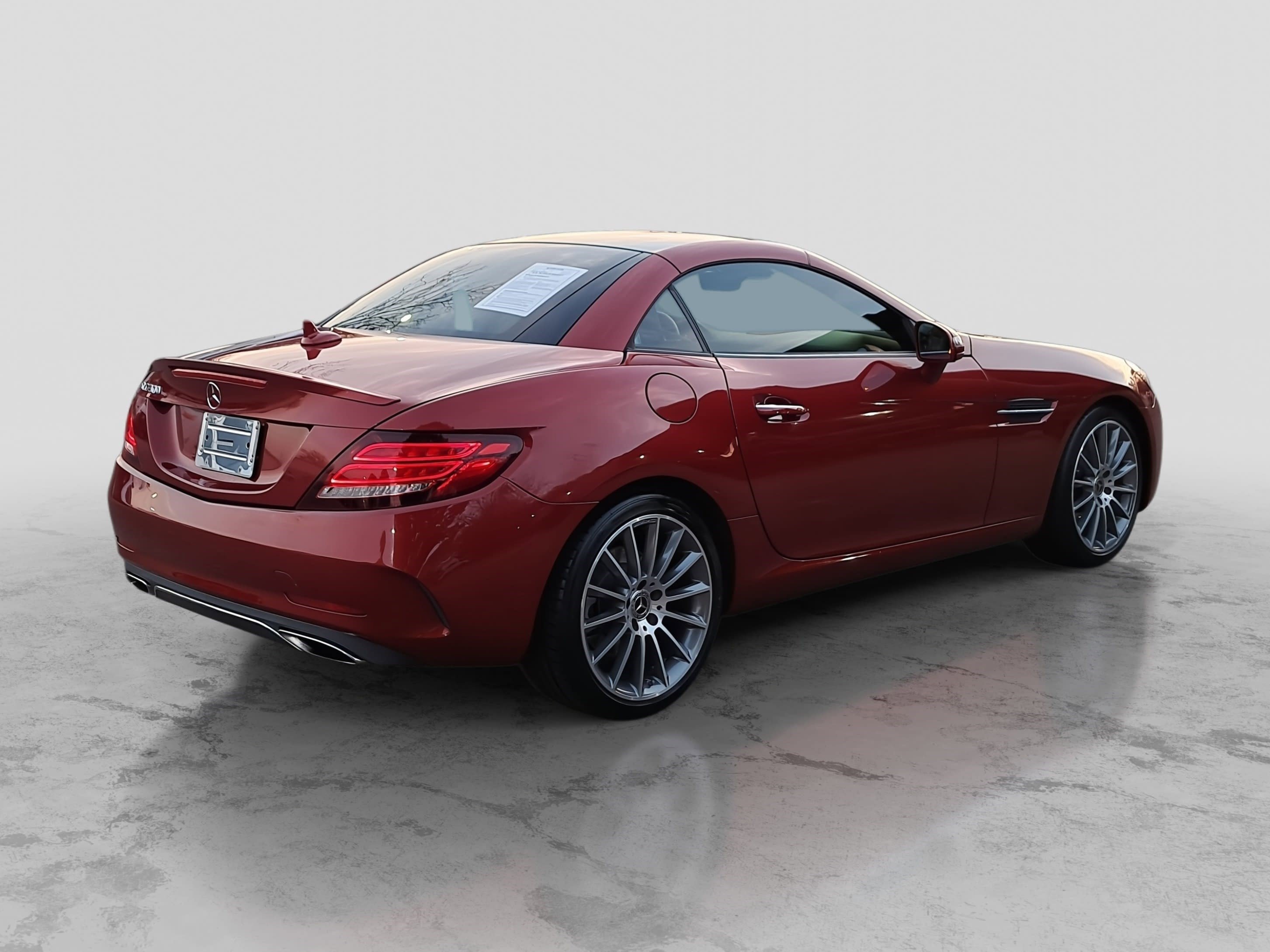 Used 2019 Mercedes-Benz SLC 300 image 5