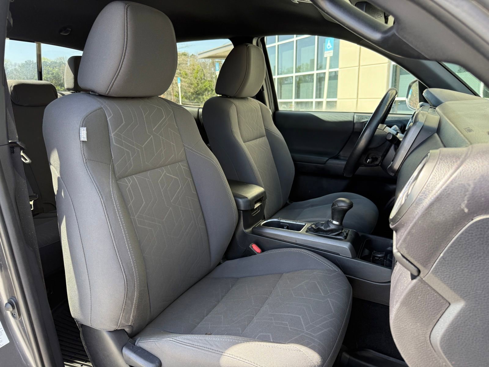 Used 2019 Toyota Tacoma TRD Off-Road w/ Technology Package image 34