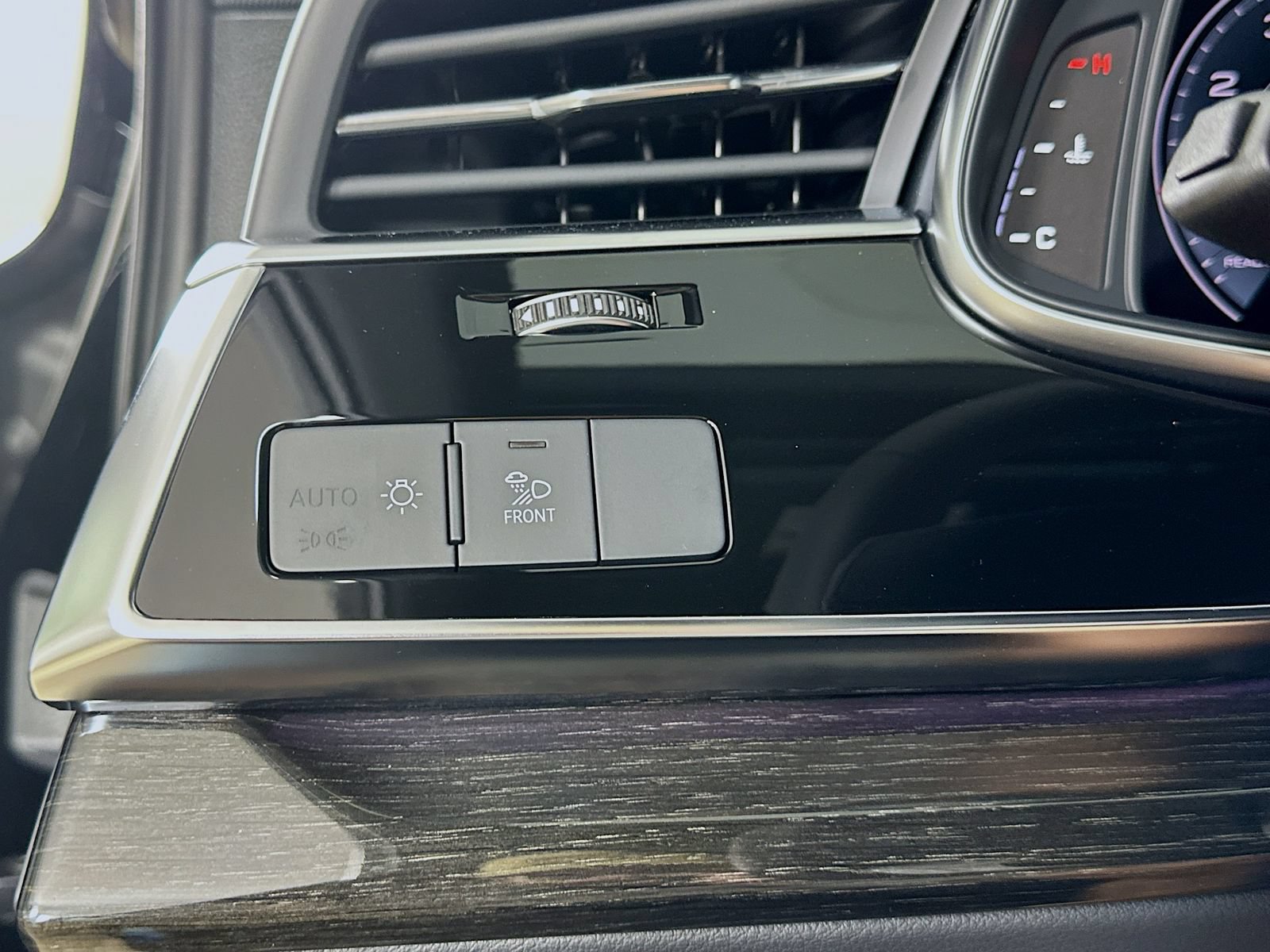 New 2026 Audi Q7 2.0T Premium AWD/4WD image 26
