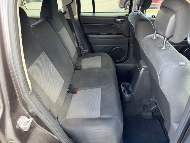 Used 2016 Jeep Patriot Latitude image 34