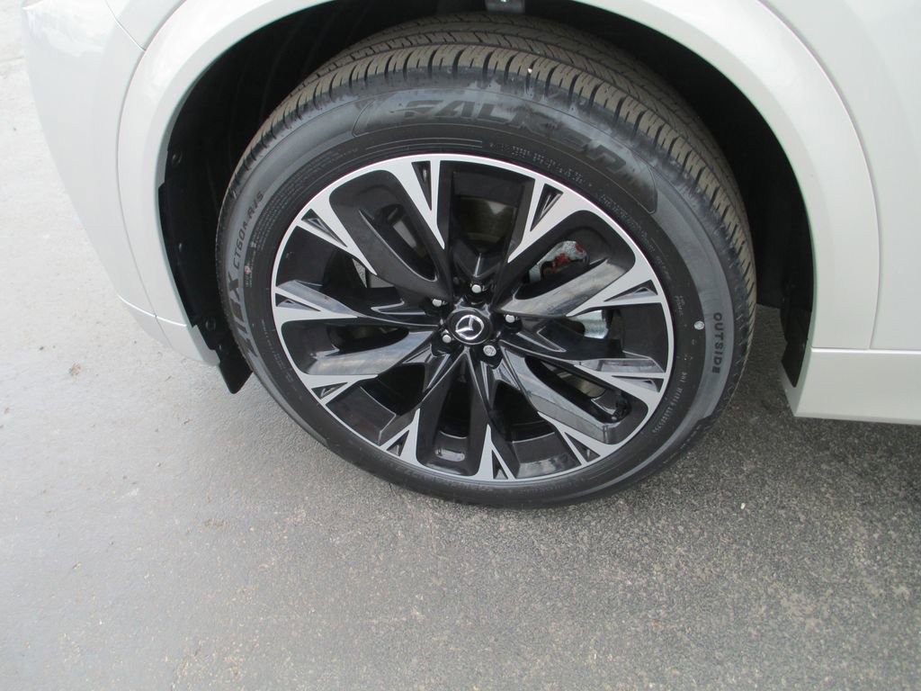 Used 2025 MAZDA CX-90 3.3 Turbo S w/ Premium Package image 14