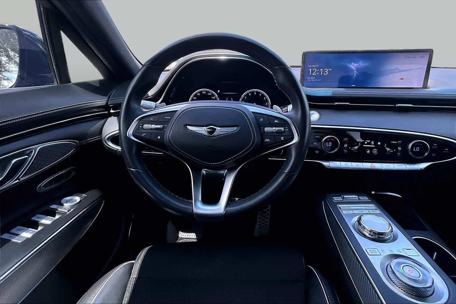 Used 2023 Genesis GV70 2.5T w/ Sport Prestige Package AWD/4WD image 6