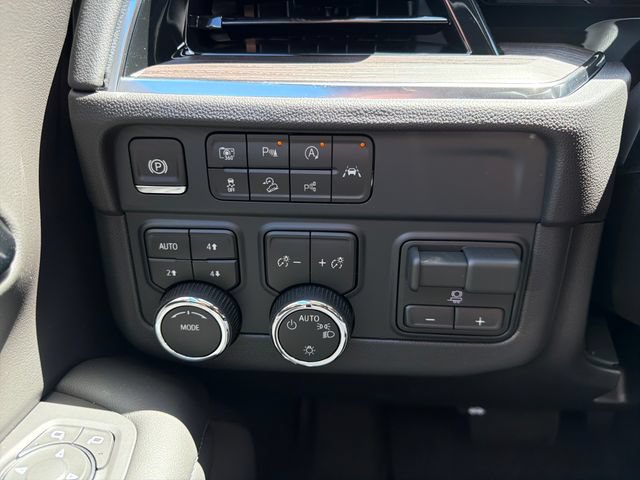 New 2026 Chevrolet Tahoe LS AWD/4WD image 26