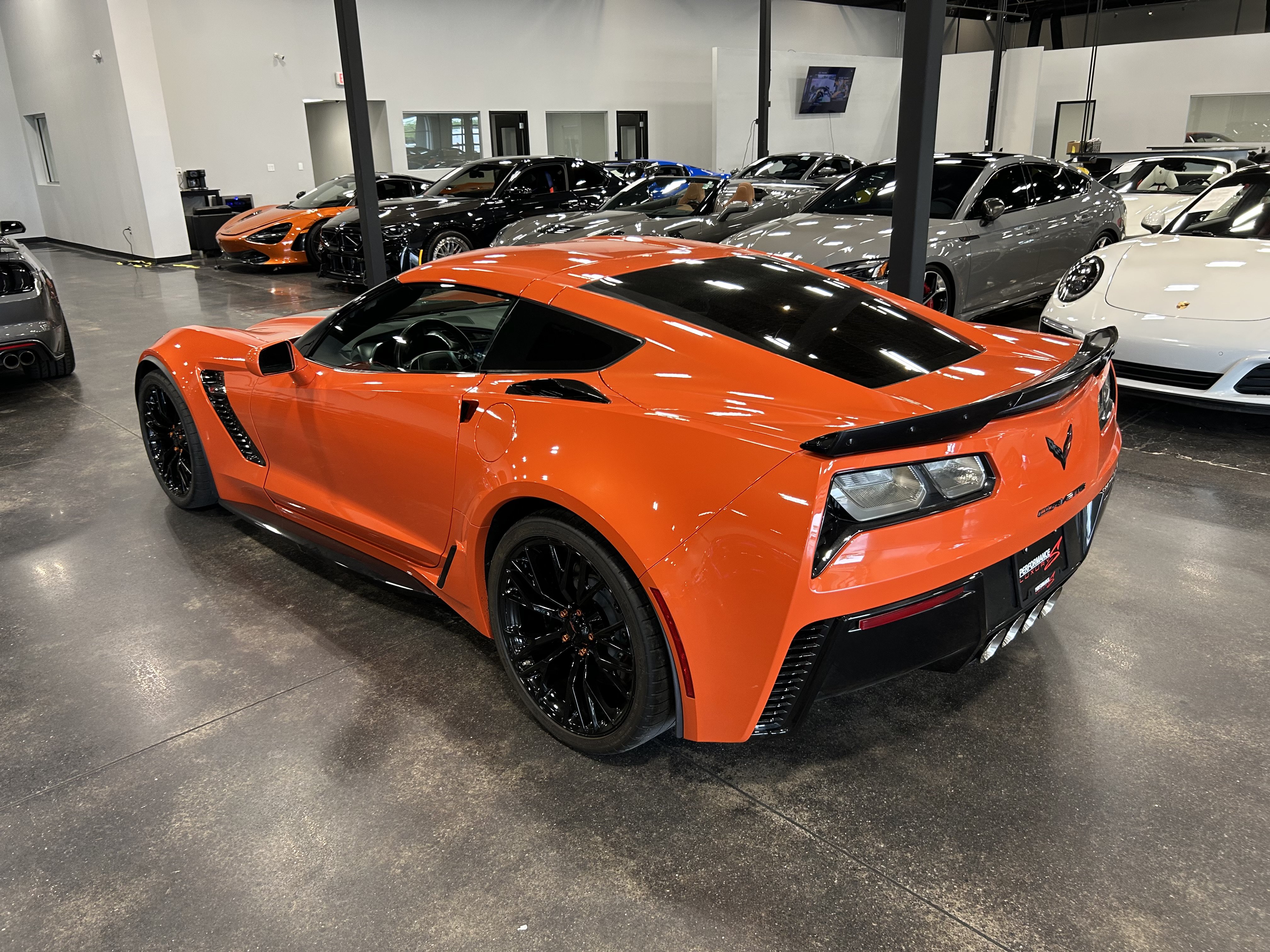 Used 2019 Chevrolet Corvette Z06 RWD image 5