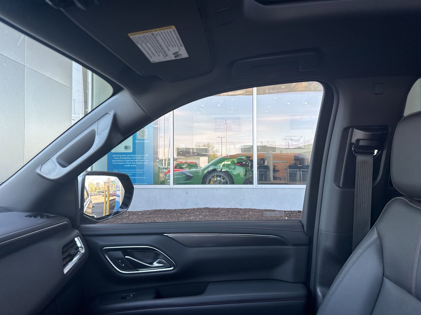 Used 2022 Chevrolet Tahoe RST w/ Luxury Package image 32