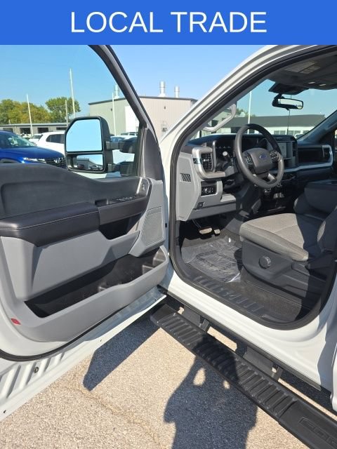 Used 2025 Ford F250 XL w/ STX Appearance Package AWD/4WD image 9