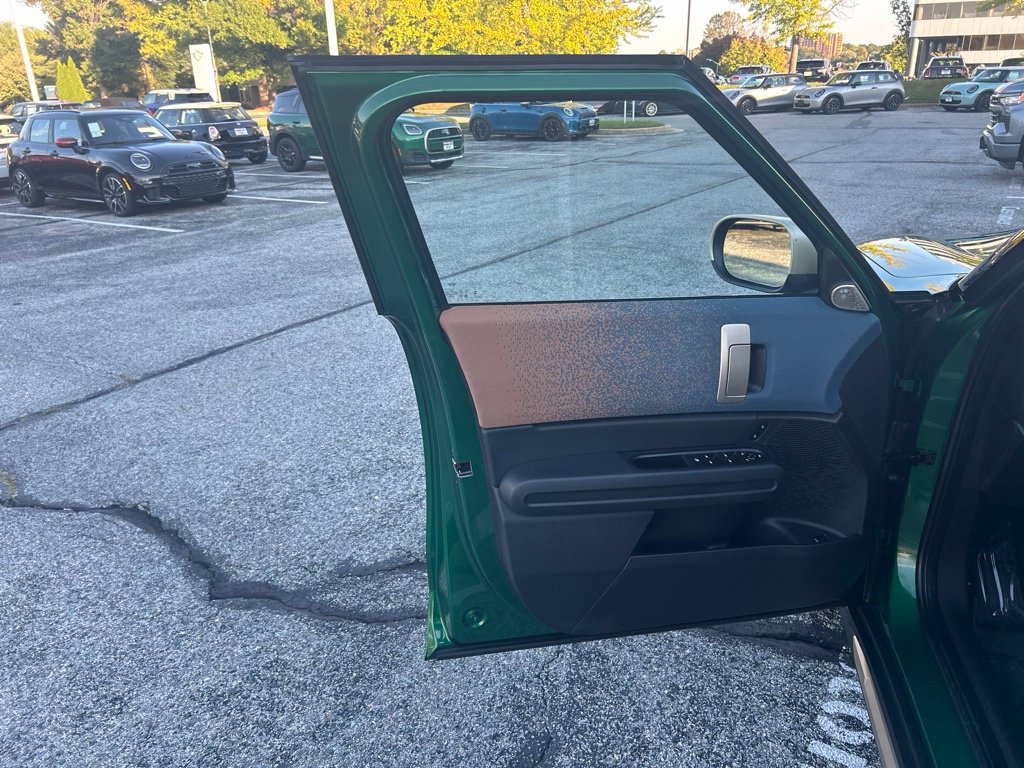 Used 2025 MINI Cooper Countryman SE AWD/4WD image 22