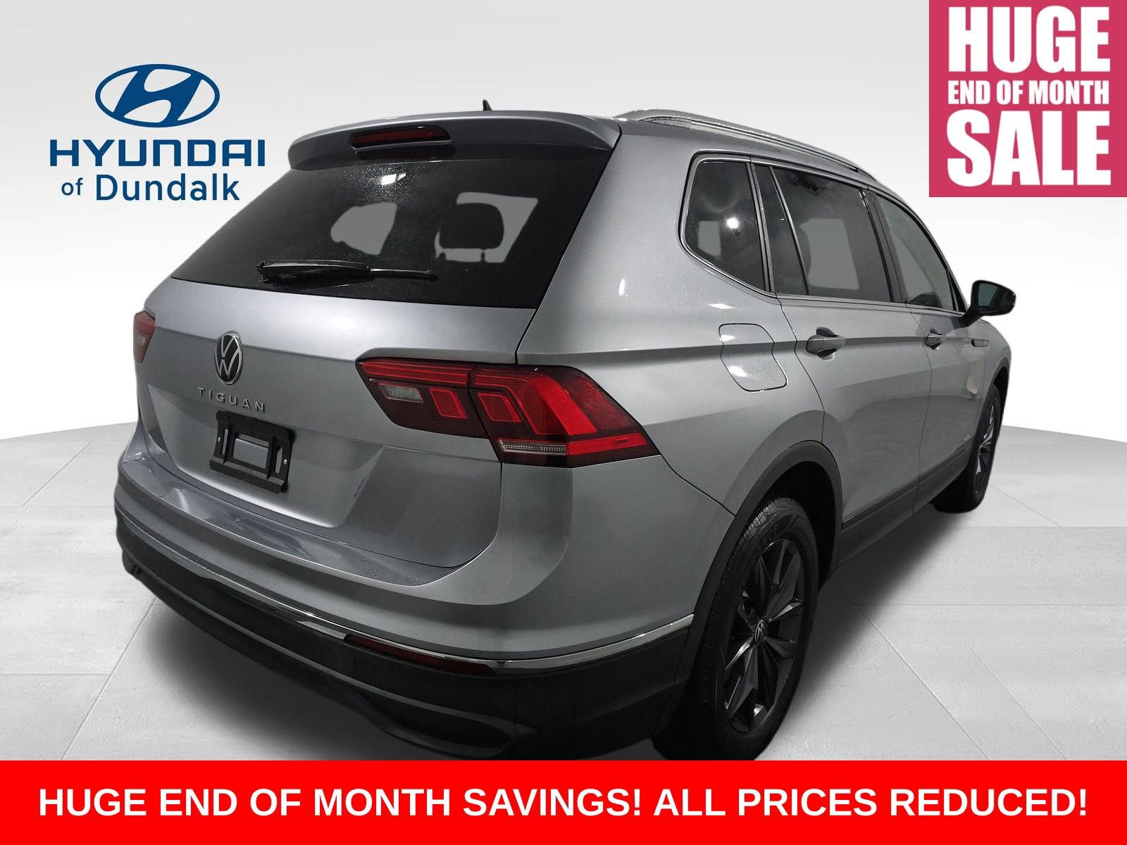 Used 2024 Volkswagen Tiguan SE image 3