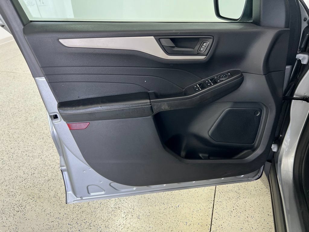 Used 2021 Ford Escape S FWD image 17