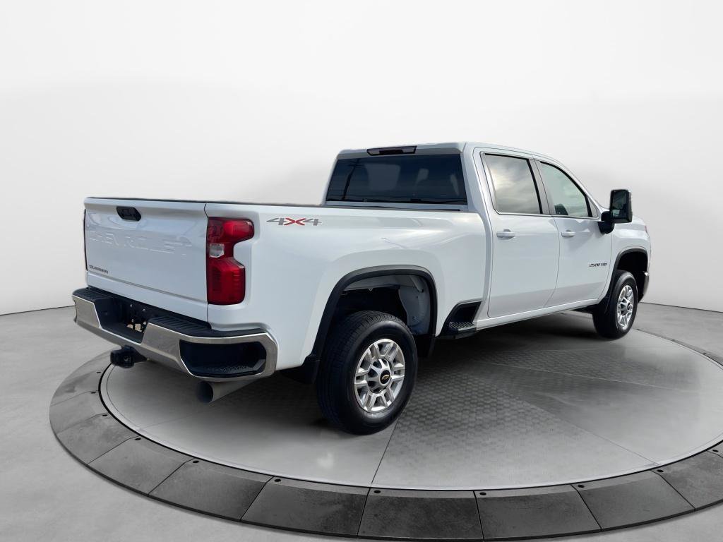 Used 2024 Chevrolet Silverado 2500 LT image 5