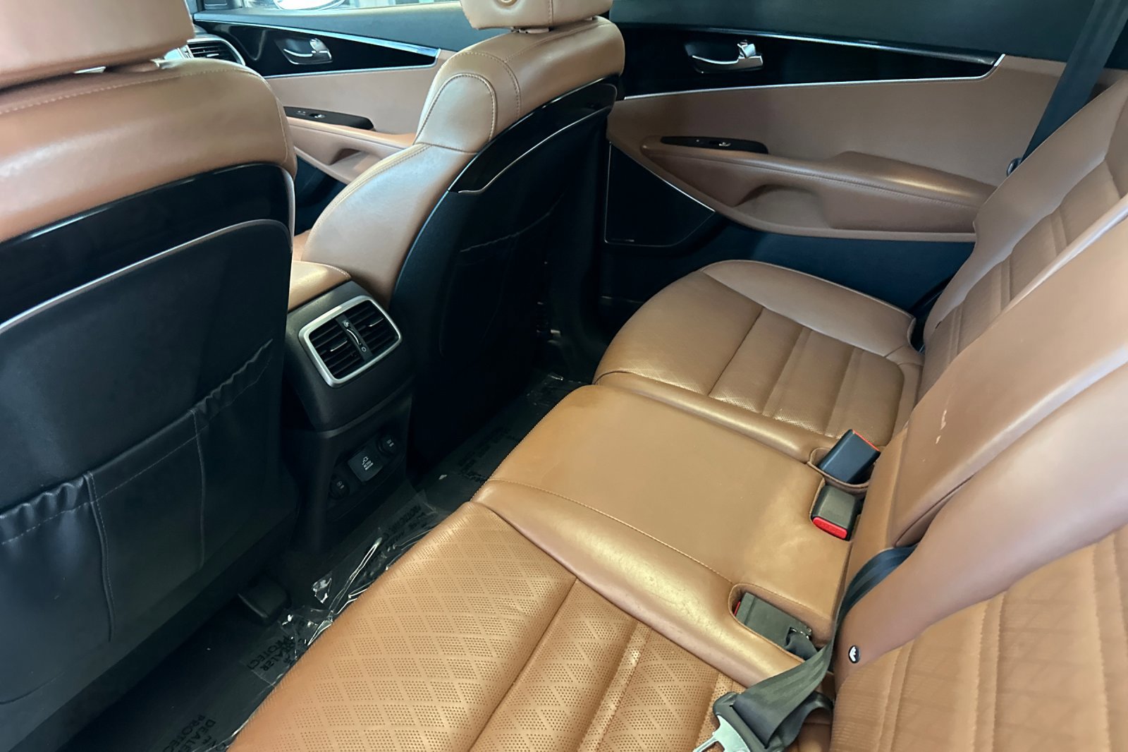 Used 2019 Kia Sorento SX image 12