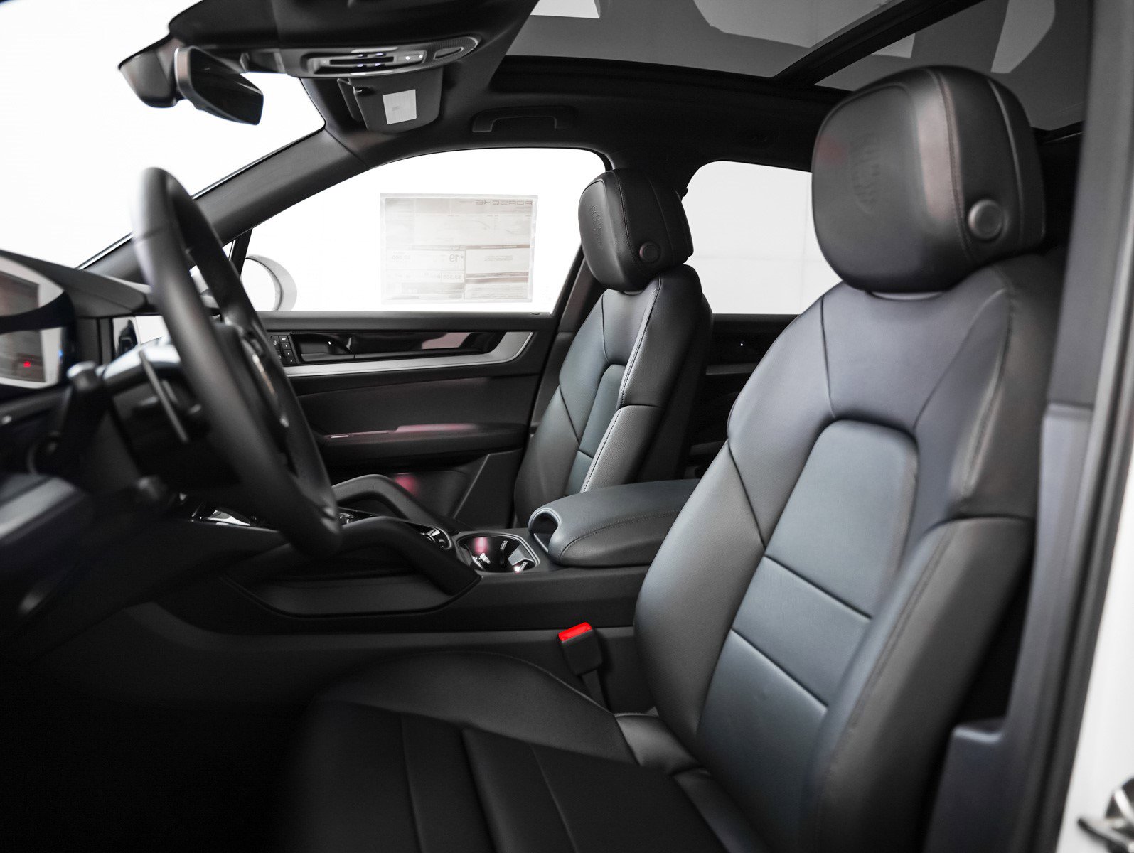 New 2026 Porsche Cayenne image 5