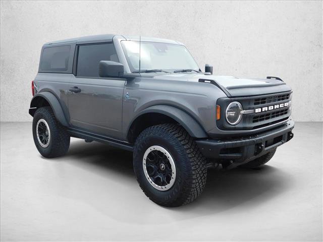 Used 2022 Ford Bronco Black Diamond w/ Sasquatch Package image 3