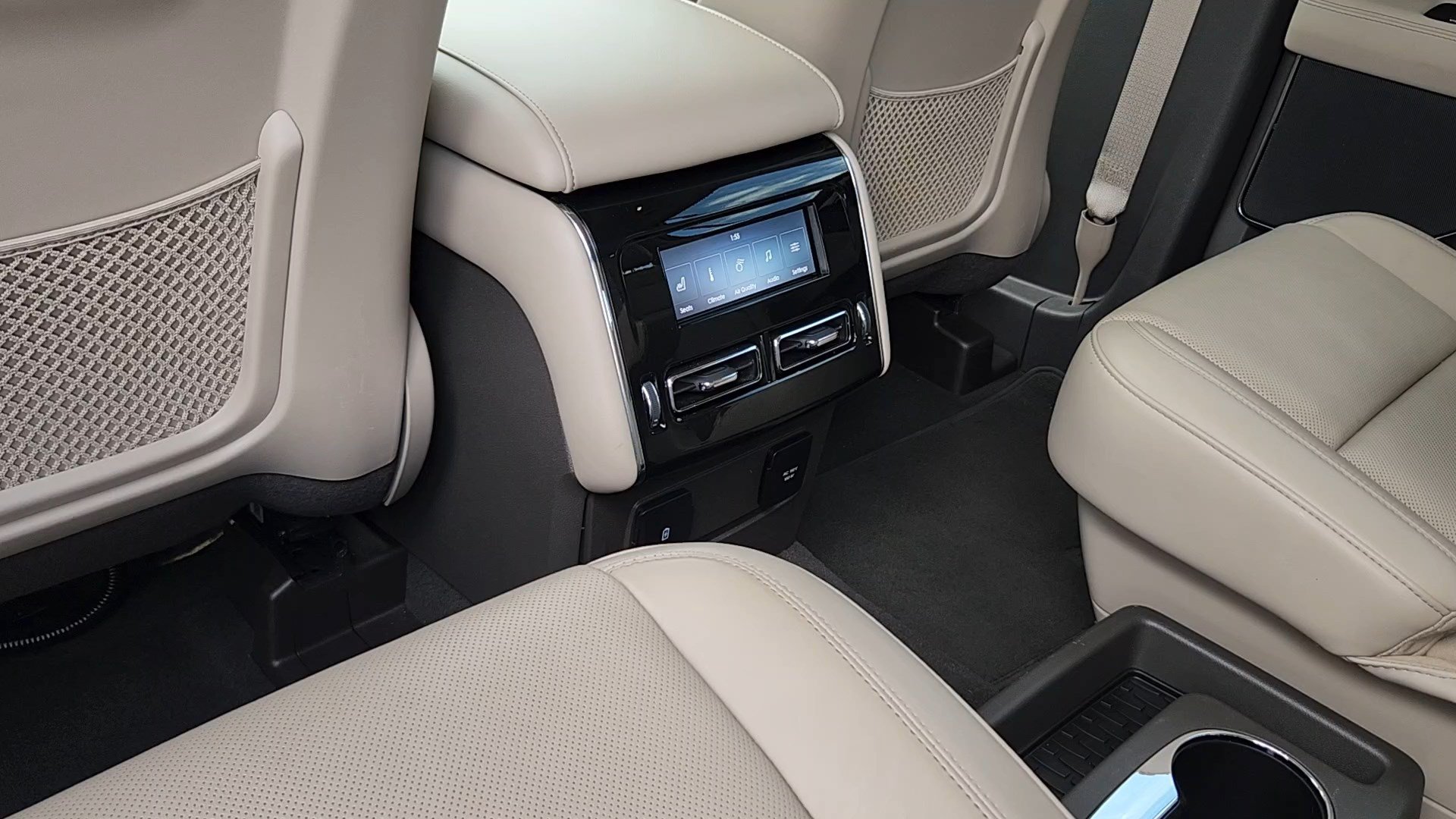 Used 2022 Lincoln Aviator Reserve w/ Equipment Group 201A RWD image 18