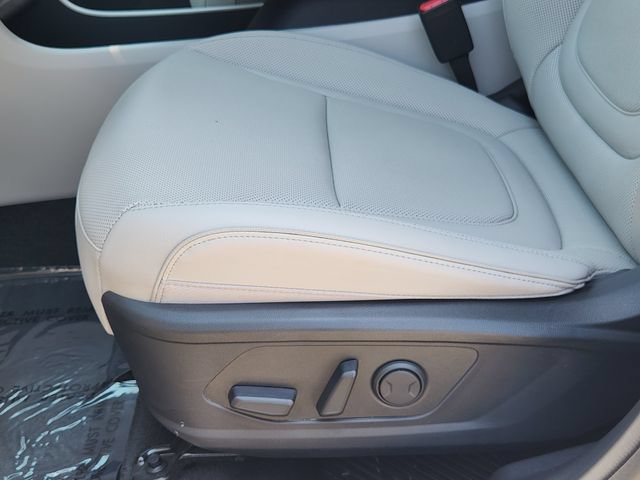 Used 2025 Hyundai Tucson Limited AWD/4WD image 18