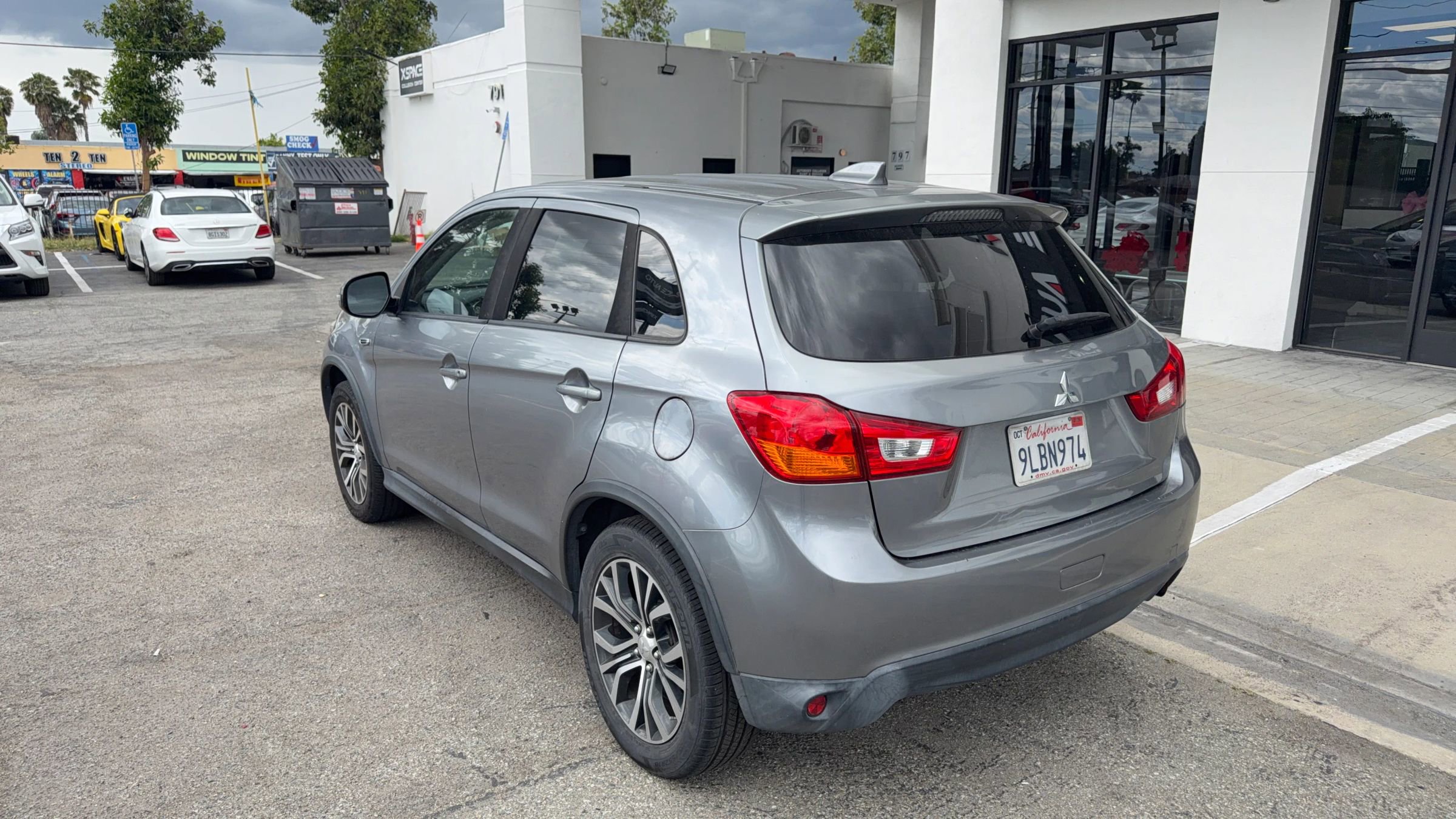 Used 2017 Mitsubishi Outlander Sport ES image 4