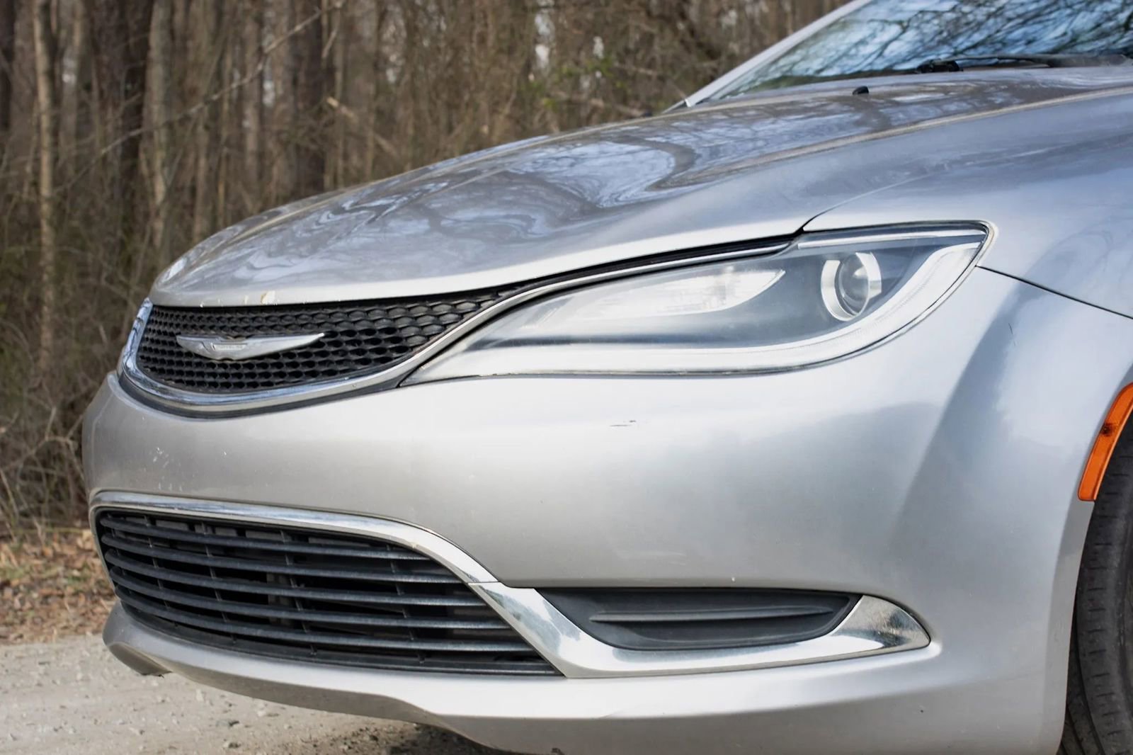 Used 2015 Chrysler 200 Limited image 3