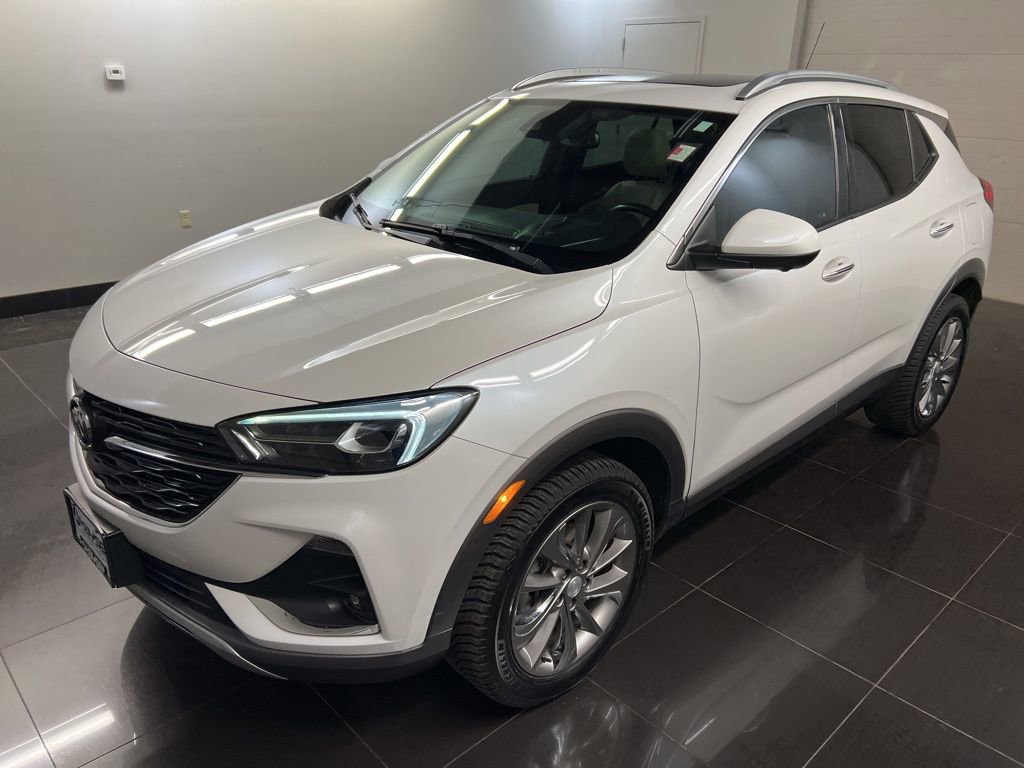 Used 2021 Buick Encore GX Essence w/ Advanced Technology Package image 3