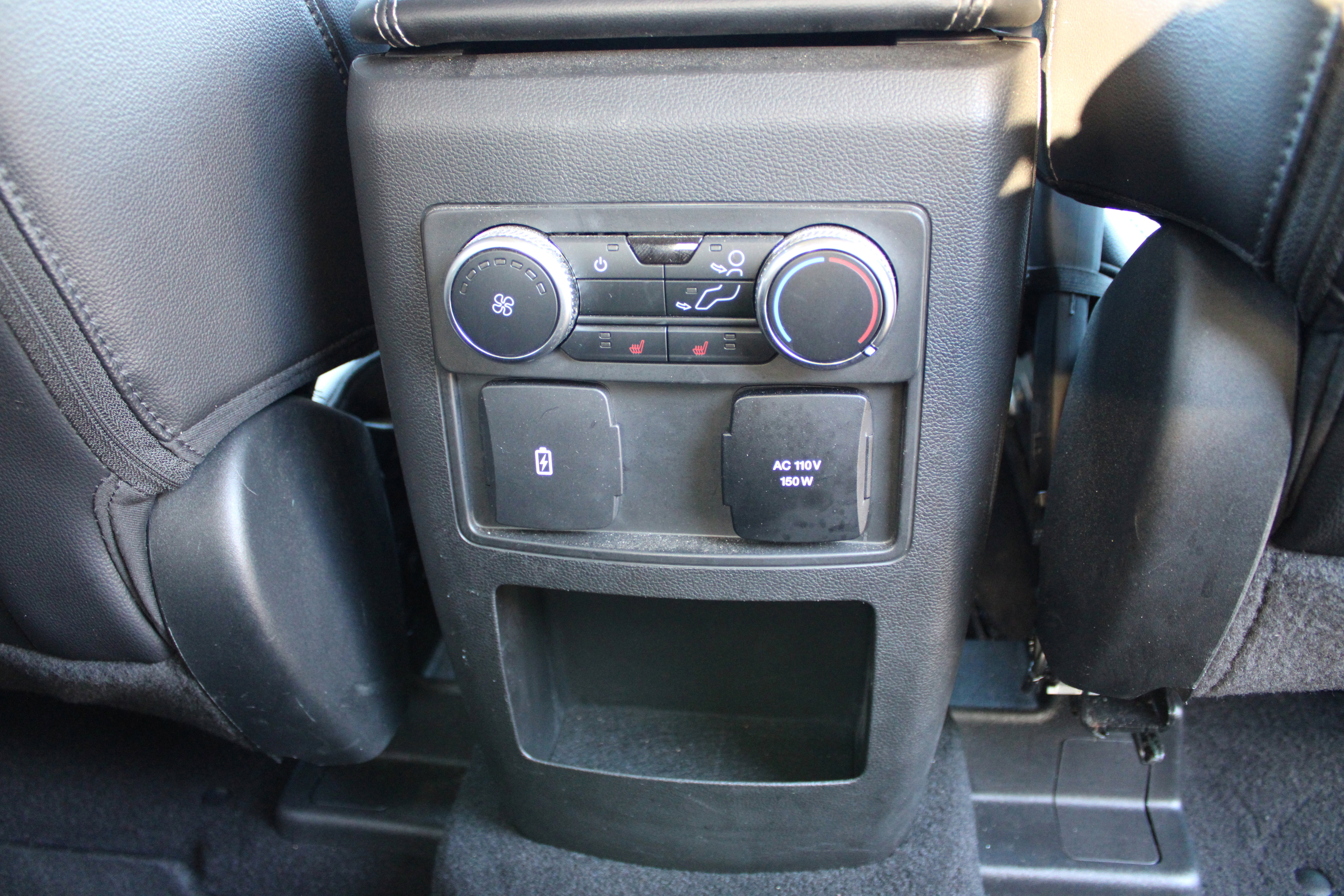 Used 2021 Ford Explorer Limited w/ Equipment Group 301A image 19