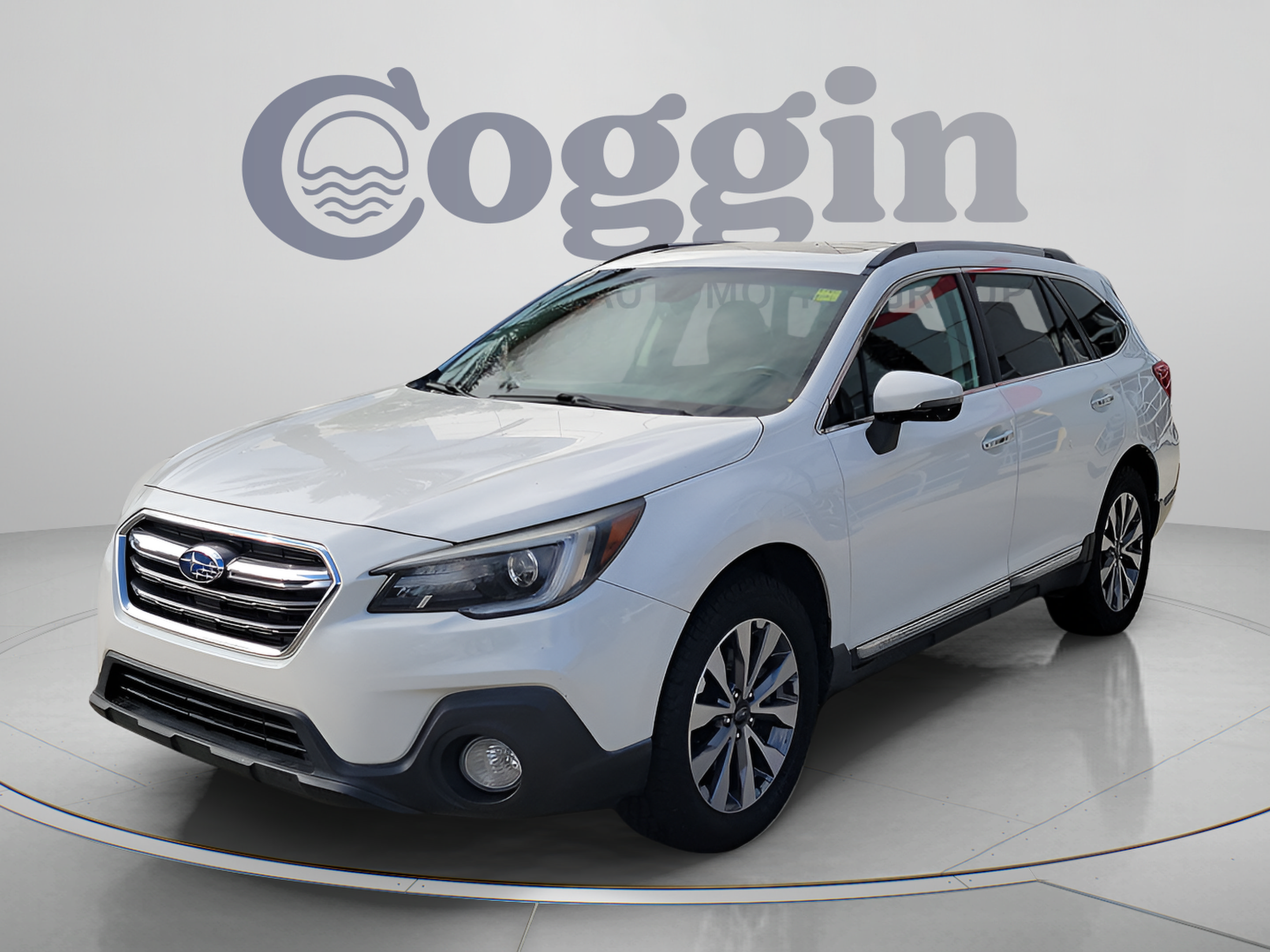 Used 2019 Subaru Outback 3.6R Touring w/ Popular Package #3A AWD/4WD image 2
