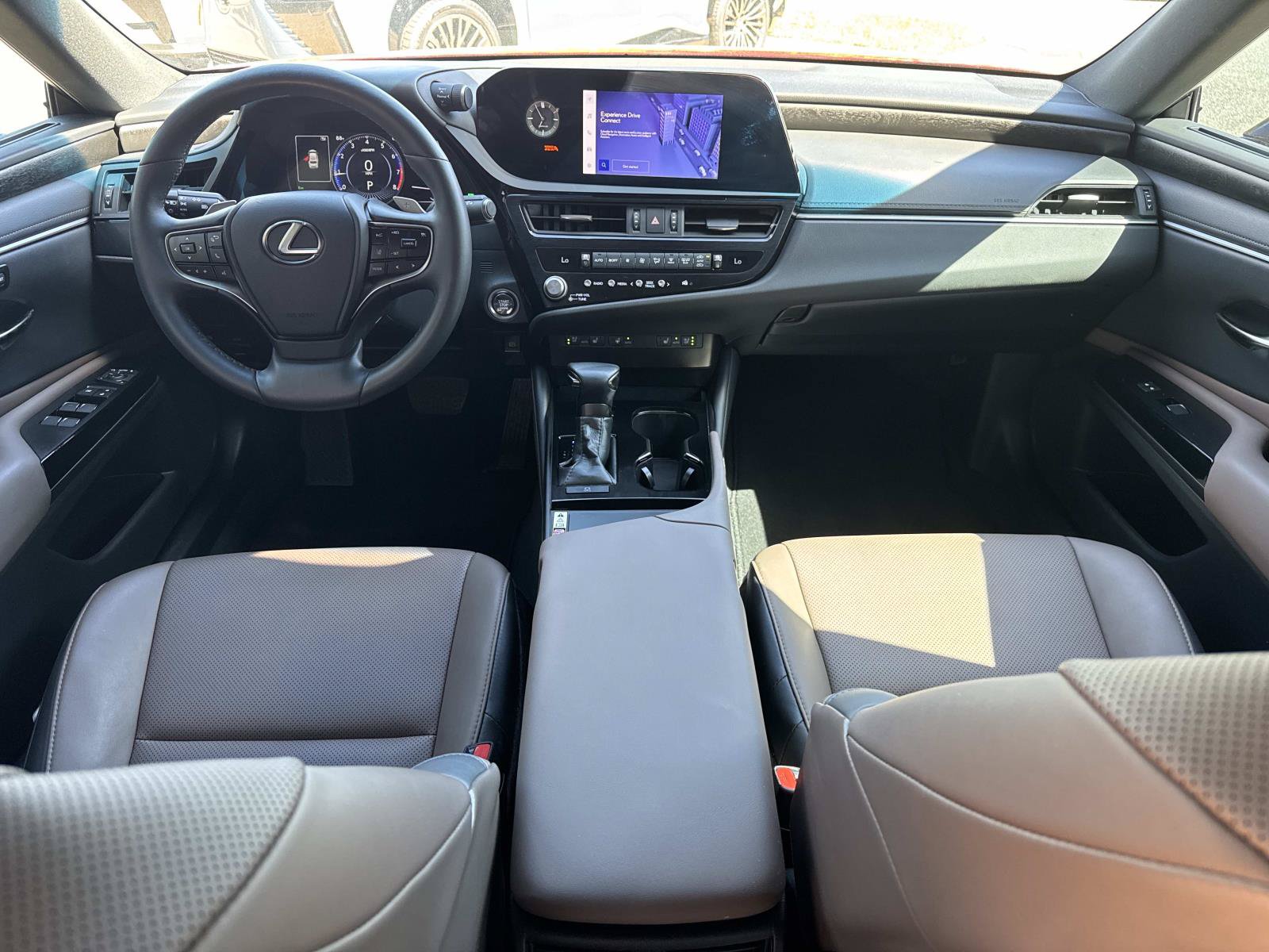 Used 2024 Lexus ES 350 w/ Premium Package FWD image 21
