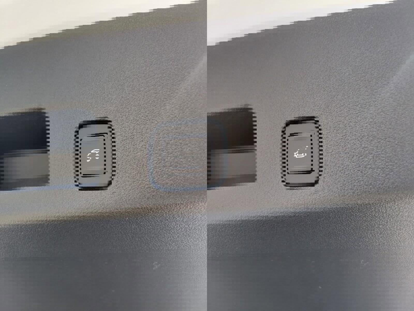 New 2026 GMC Acadia Denali Ultimate w/ LPO, Floor Liner Package image 9