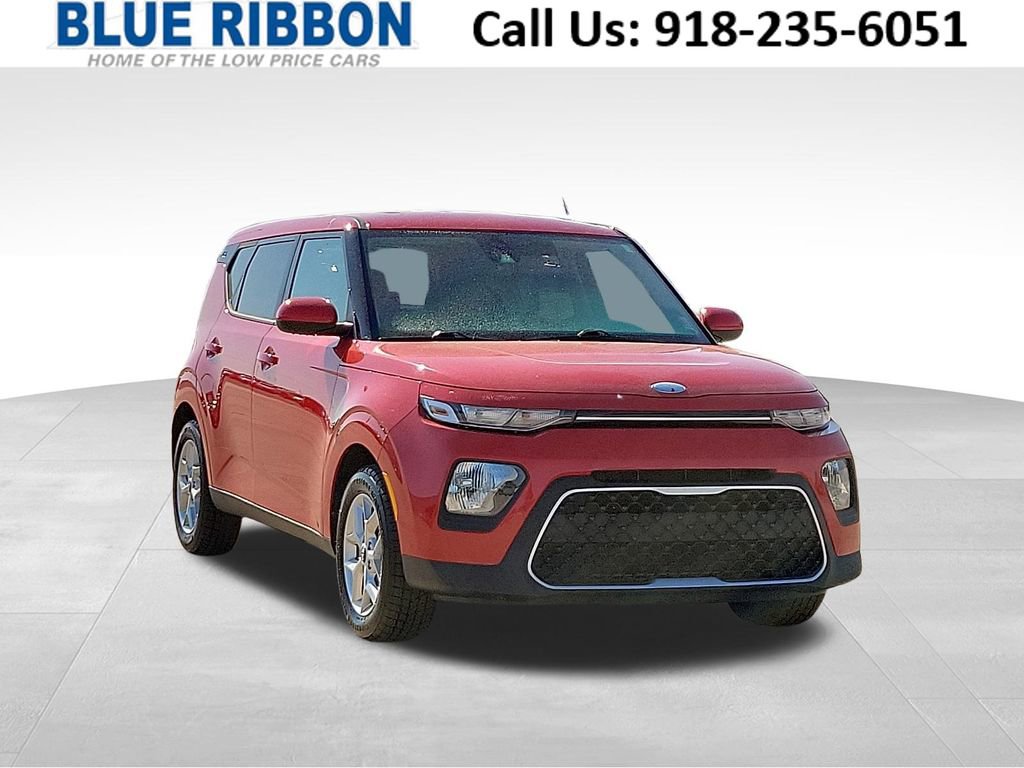 Used 2020 Kia Soul S image 1