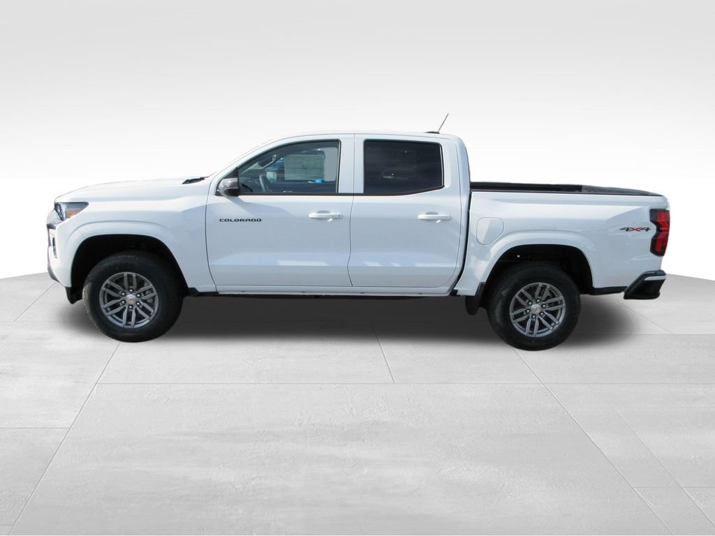 New 2026 Chevrolet Colorado LT w/ Advanced Trailering Package AWD/4WD image 2