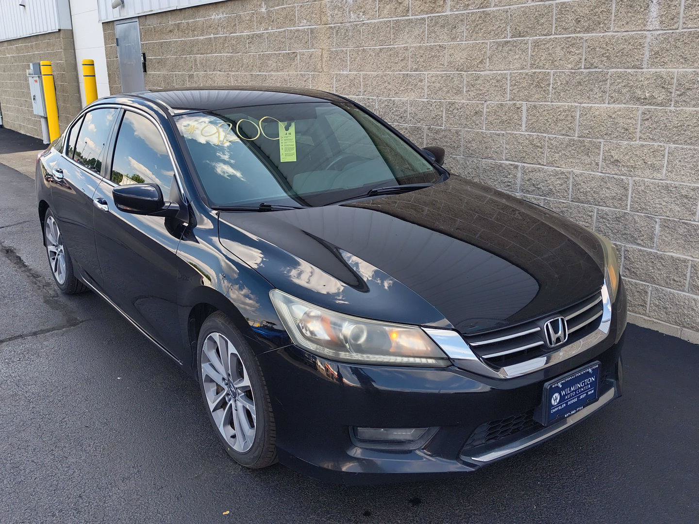 Used 2014 Honda Accord Sport image 2