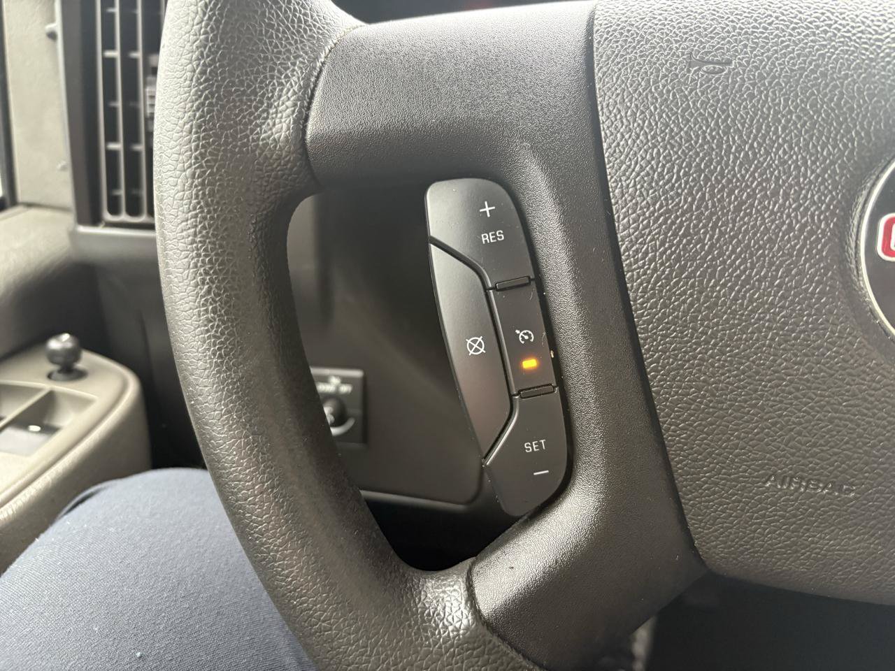 Used 2020 GMC Savana 2500 w/ Driver Convenience Package RWD image 25